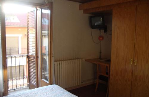 Trago Hotel | Hostal Victor