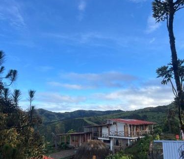 Sigchos Hotel | Hosterìa Puyu Pacha Adventure