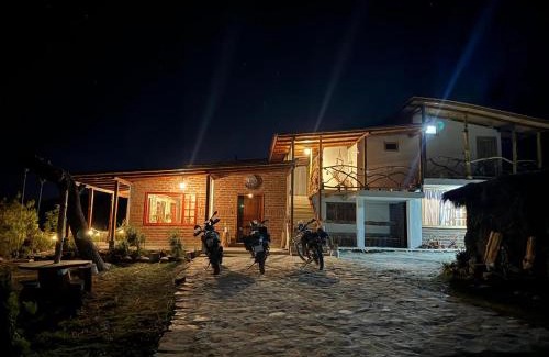 Sigchos Hotel | Hosterìa Puyu Pacha Adventure