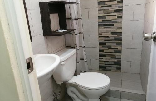 Tonsupa Hotel | Hosteria B y B