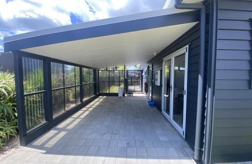 Matarangi House | Hosts on the Coast 109 Simply Divine