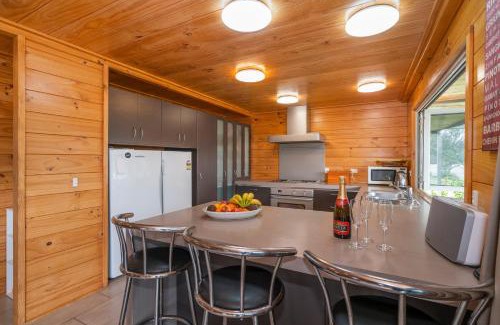 Tairua House | Hosts on the Coast Estuary Views Tairua