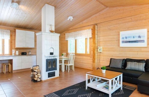 Enonkoski House | Hot Pool Cottage Iitu by Interhome