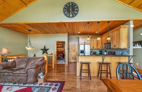 Gravois Mills House | Hot Tub, Fire Pit, Awesome Loft & Amazing Views!