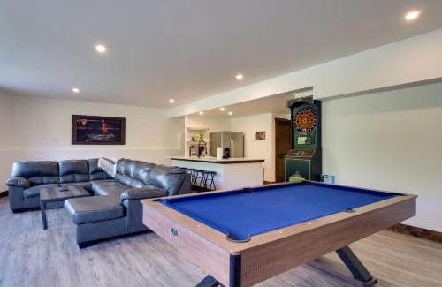 Blue River House | Hot Tub, Pool Table and Fireplace 5 Mi to Breck!