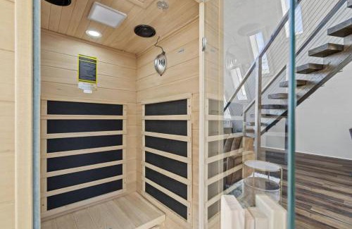 Campton House | Hot-Tub Sauna Cold Plunge - Evergreen Escape