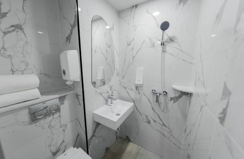 Geylang Hotel | Hotel 81 Palace