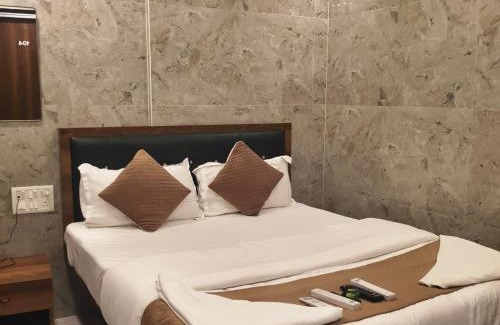 Mumbai Hotel | Hotel Aashray Residency Lodging And Boarding