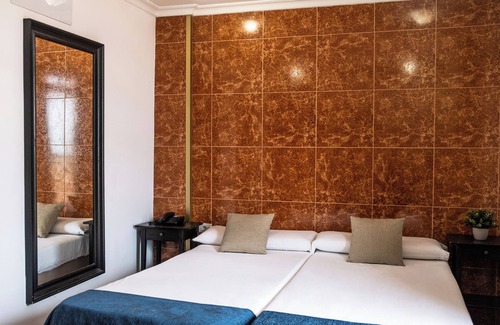 Santa Cruz de Tenerife Hotel | Hotel Adonis Capital