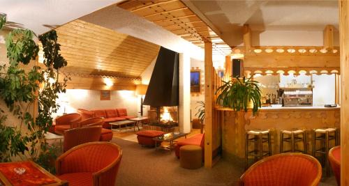 Les Deux Alpes Hotel | Hotel Adret