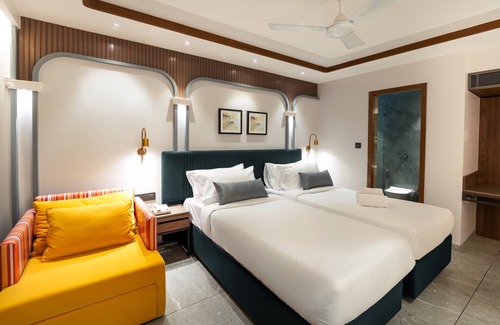Santacruz Hotel | Hotel Ajanta Continental- Mumbai Airport