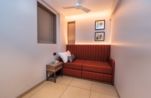 Santacruz Hotel | Hotel Ajanta Continental- Mumbai Airport