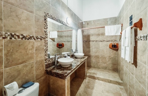 Puerto Villamil Hotel | Hotel Albemarle Galapagos Beachfront