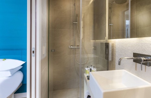 Saint-Merri Hotel | Hotel Andrea