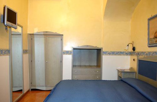 Amalfi Hotel | Hotel Antica Repubblica in Amalfi center at 100mt from the sea