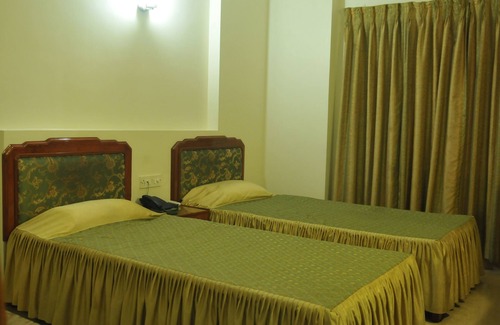 Surat Hotel | Hotel Apex Surat