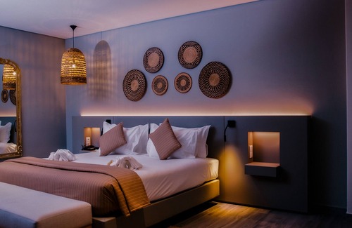 Cabinda Province Hotel | Hotel Apolonia Complexus