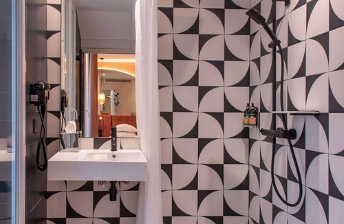 Faubourg-du-Roule Hotel | Hotel Arc Elysees