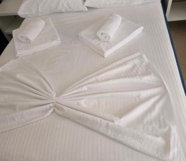 Ksamil Apartment | Hotel Belle Vue