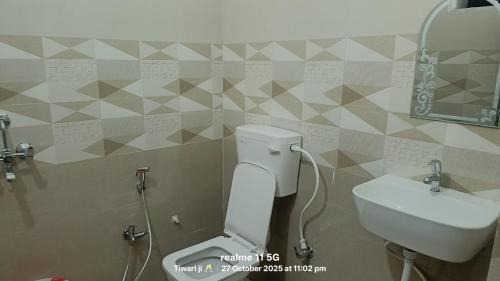 Chandauli Hotel | Hotel Bhardwaj Darbar