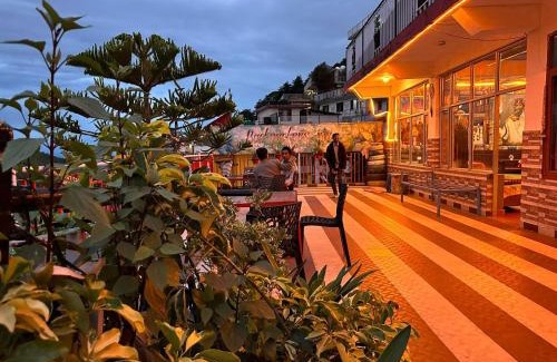 Dharamshala Hotel | Hotel Blow UP