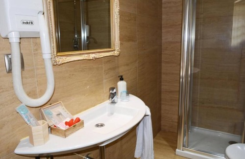 Almenara Hotel | HOTEL CABALLERO ERRANTE