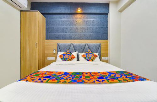 Ahmedabad Hotel | Hotel Canada