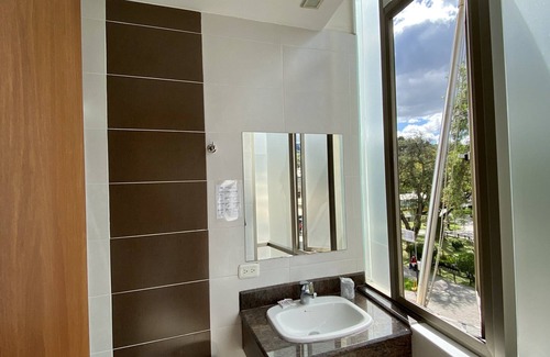 Loja Hotel | Hotel Carrión