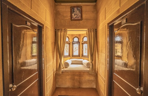 Jaisalmer Hotel | Hotel Chouhan Palace