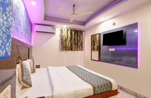 Karol Bagh Hotel | Hotel Coral Plaza - Near Connaught Place