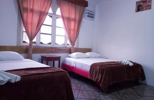 Bahia de la Academia Hotel | Hotel Crossman