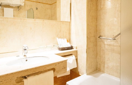 Granada City Center Hotel | Hotel Dauro Premier