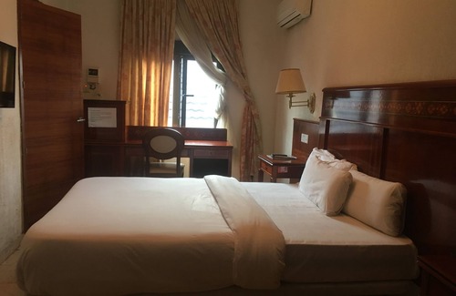 Ogombo Hotel | Hotel De Kajola
