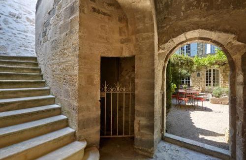 Villeneuve-les-Avignon Hotel | Hotel De L'Atelier