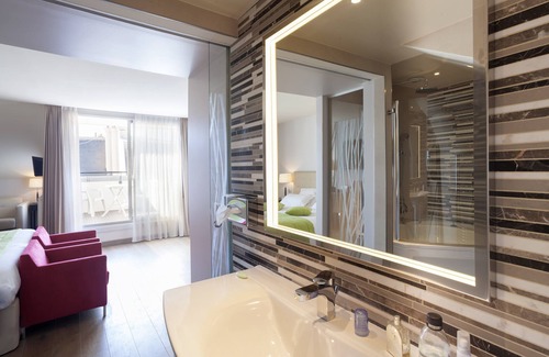 Saint-Thomas-d'Aquin Hotel | Hotel De L'Universite