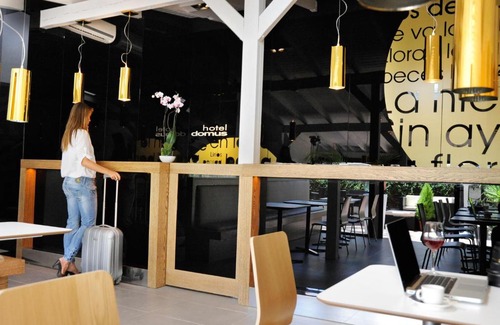 Pedregalejo Hotel | Hotel Domus