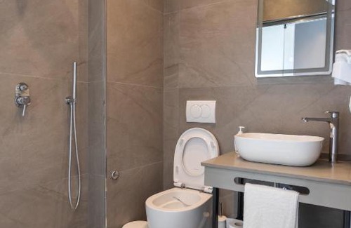 Golem Hotel | Hotel Elba Premium