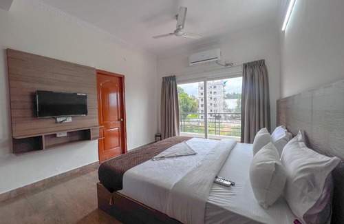 Bengaluru Apartment | Hotel Elite by Agira- Spacious Apartments with Balcony
