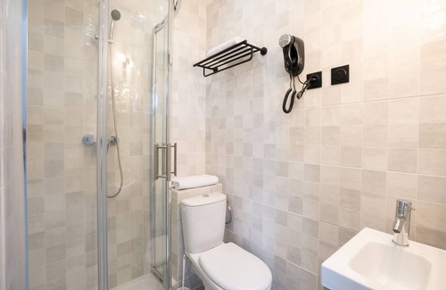 Montparnasse Hotel | Hotel Esperance