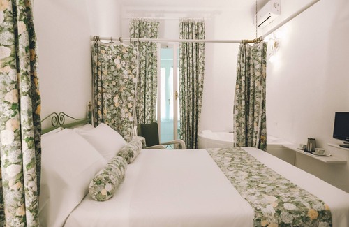 Sanremo Hotel | Hotel Eveline Portosole