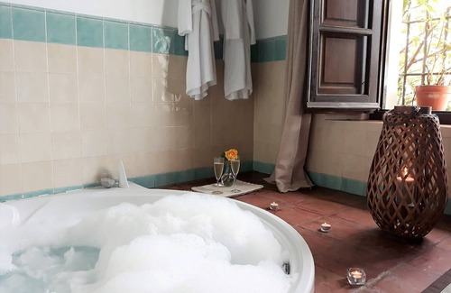 La Joya Hotel | Hotel Fuente del Sol
