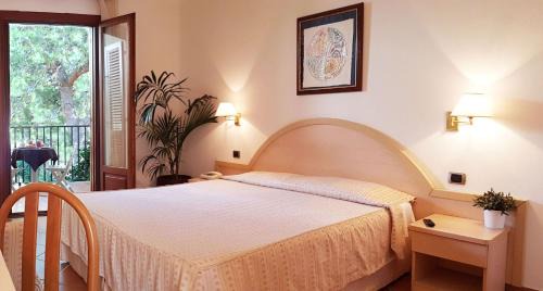 Mandrione Hotel | Hotel Gabbiano Beach