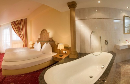 Mayrhofen House | Hotel Gasthof Brücke