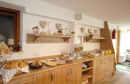 Zeutschach House | Hotel Gasthof Seeblick