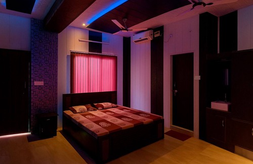 Karnaprayag Hotel | Hotel Geeta Bhawan