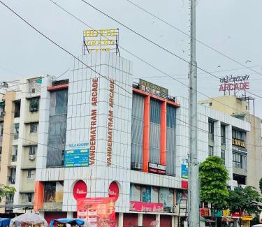 Gota Hotel | Hotel Grand Lake