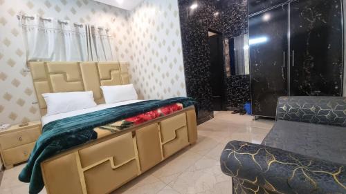 Lahore House | Hotel Grand orchard one