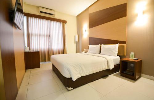 South West Hotel | Hotel Grand Villa Near IGI New Delhi Airport