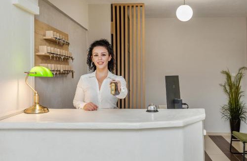 Nei Pori Hotel | Hotel Grekas