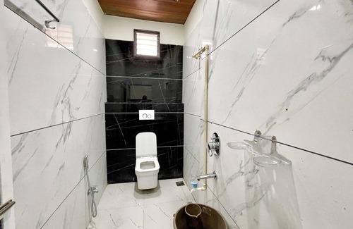 Ujjain Hotel | Hotel Gupta Residency - near Temple